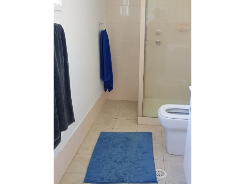 2 Adelaide Street, Killarney Vale NSW 2261