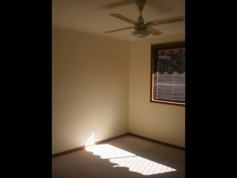 41 Sabrina Avenue, Bateau Bay NSW 2261