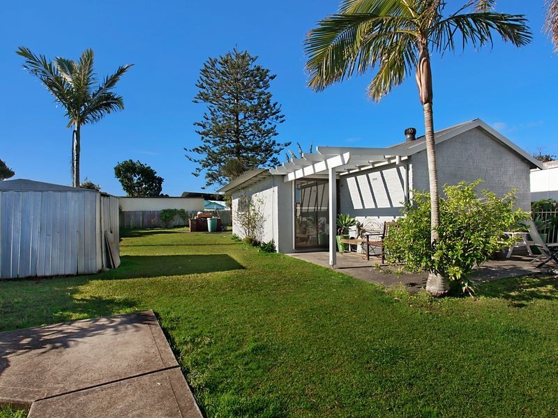 4 Duncan Street, The Entrance NSW 2261