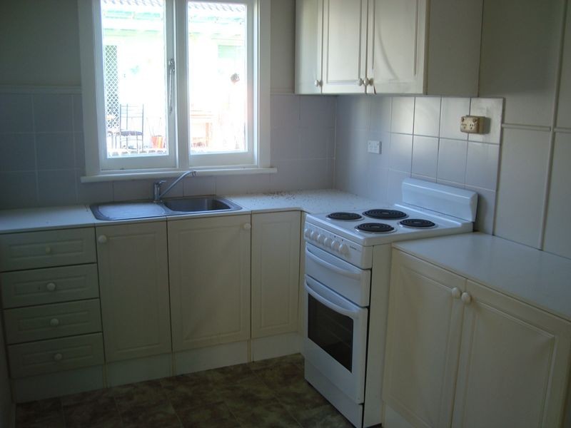 16 McGirr Avenue, The Entrance NSW 2261