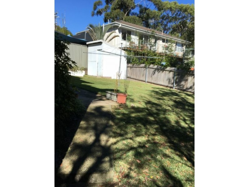 2/5 Rickard Street, Bateau Bay NSW 2261