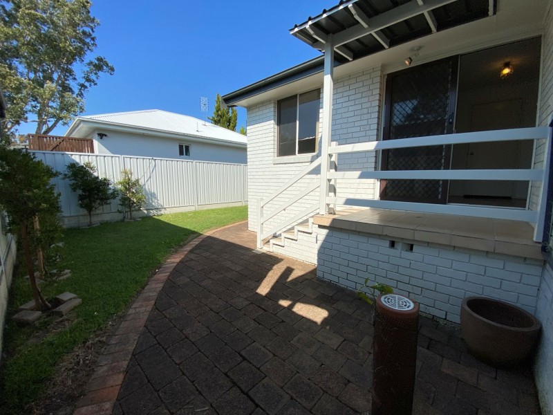 20 Black Swan Street, Berkeley Vale NSW 2261