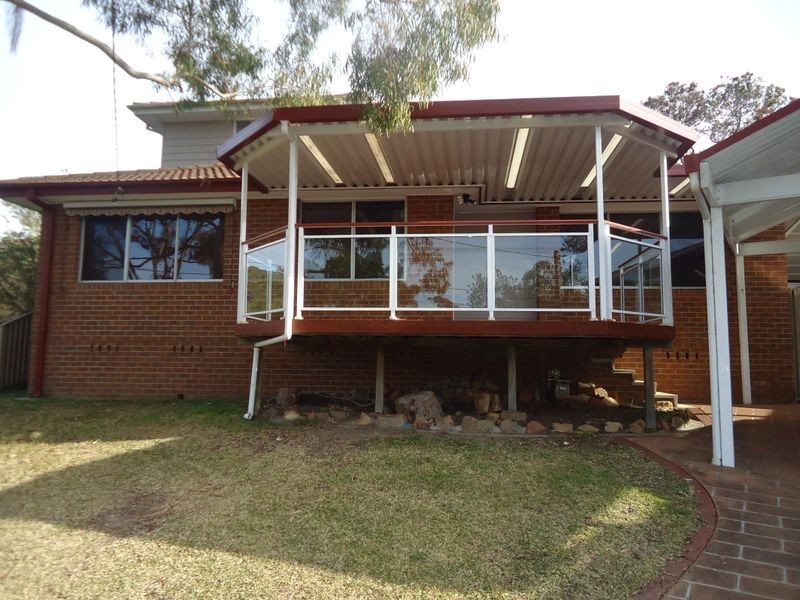 9 Banks Close, Bateau Bay NSW 2261