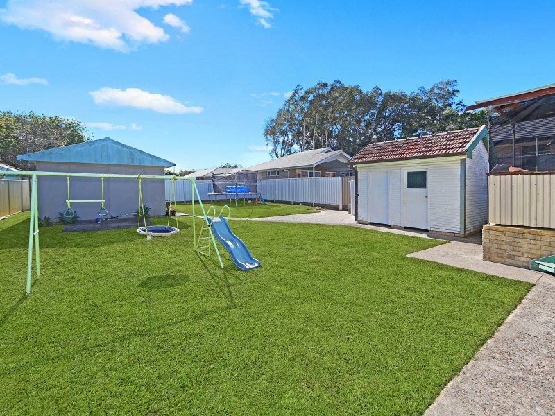 4 Pacific Street, Long Jetty NSW 2261