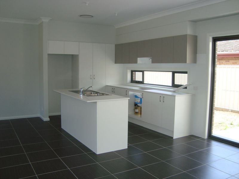 2/14 McGirr Avenue, The Entrance NSW 2261