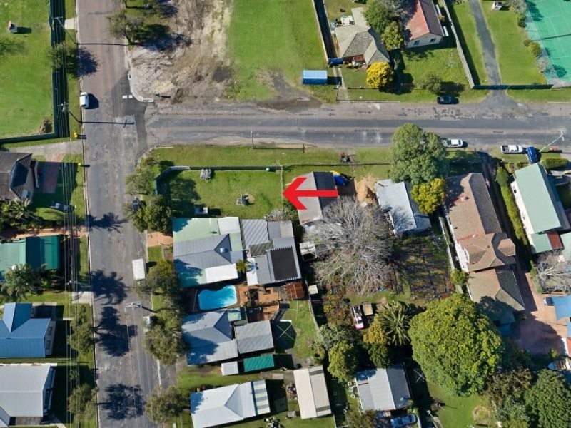 6 Oakland Avenue, The Entrance NSW 2261