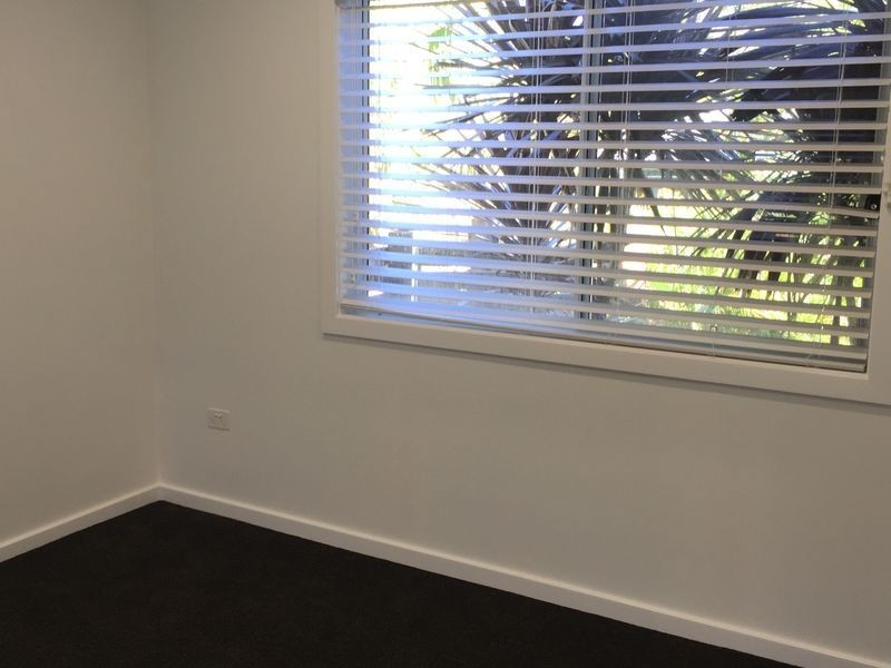 2/98 Lowanna Avenue, Forresters Beach NSW 2260