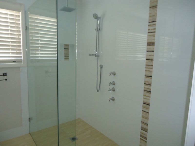 30 Lucinda Avenue, Killarney Vale NSW 2261