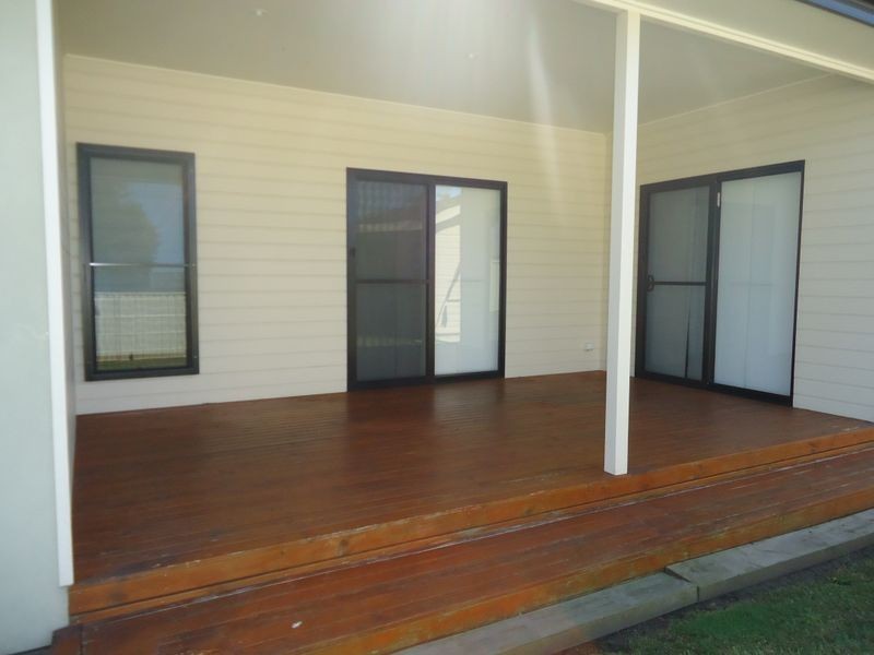 30 Lucinda Avenue, Killarney Vale NSW 2261