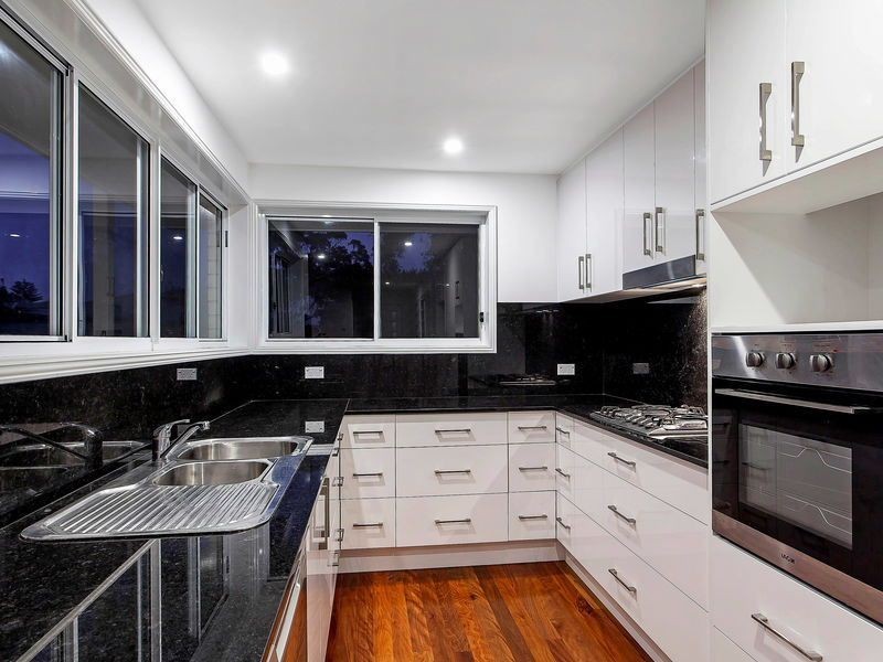 5A Rolls Avenue, Toowoon Bay NSW 2261