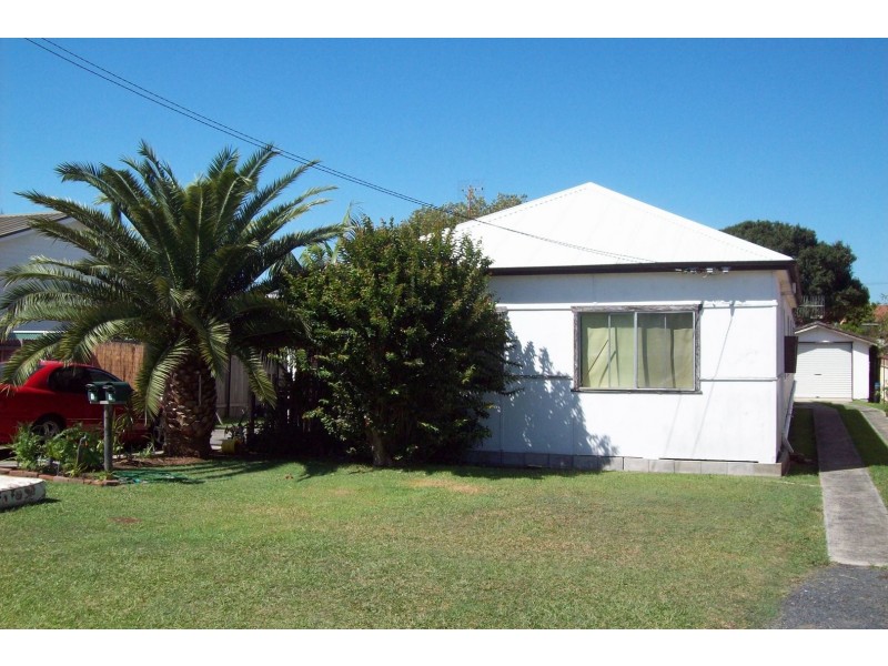 2/83 Thompson Street, Long Jetty NSW 2261