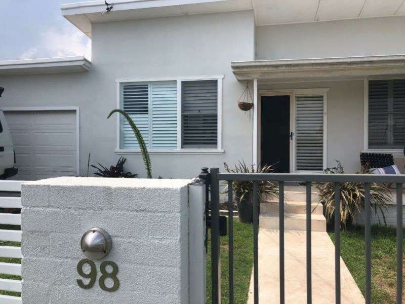 98 Toowoon Bay Road, Toowoon Bay NSW 2261