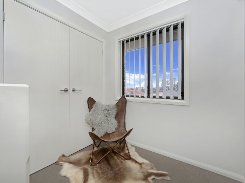 2/14 McGirr Avenue, The Entrance NSW 2261