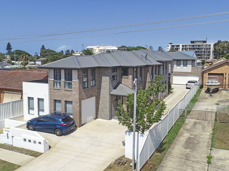 2/14 McGirr Avenue, The Entrance NSW 2261