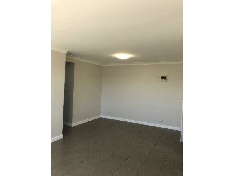 8/3 Tumbi Creek Road, Berkeley Vale NSW 2261