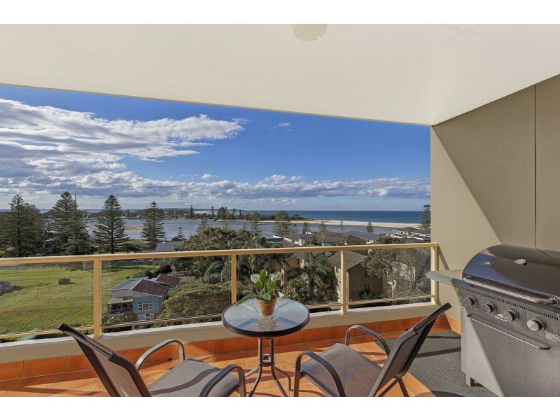 22/11-13 Ocean Parade, The Entrance NSW 2261