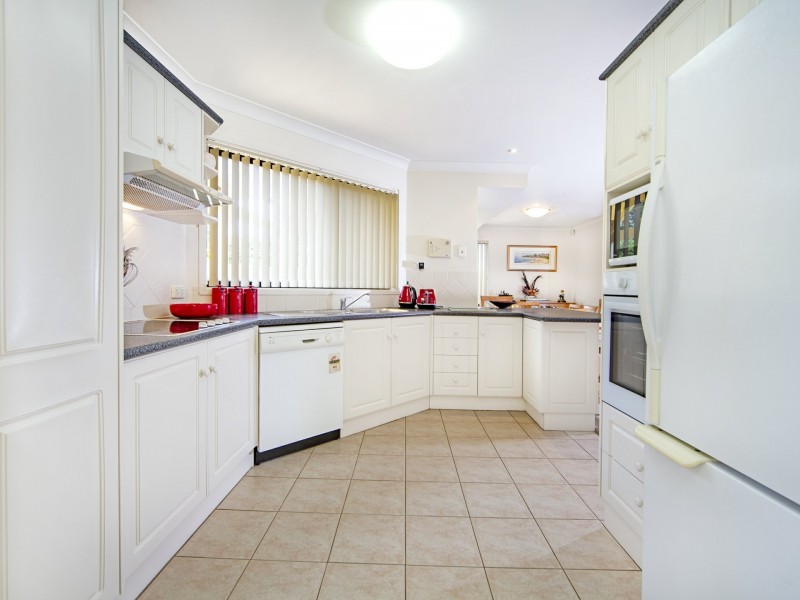 1/133 Bay Road, Blue Bay NSW 2261