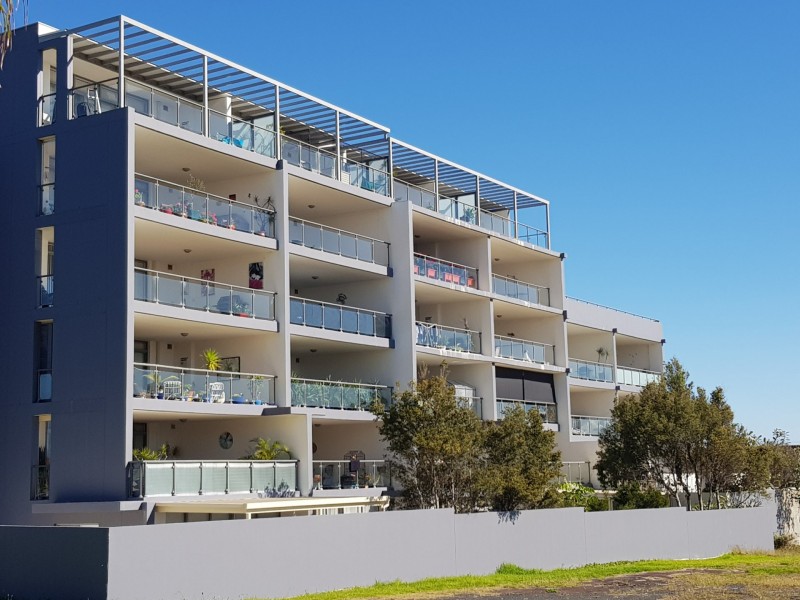 30/2-6 Warrigal Street, The Entrance NSW 2261