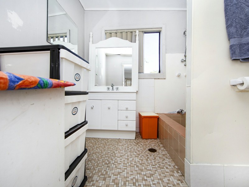 7 Coogee Avenue, The Entrance North NSW 2261