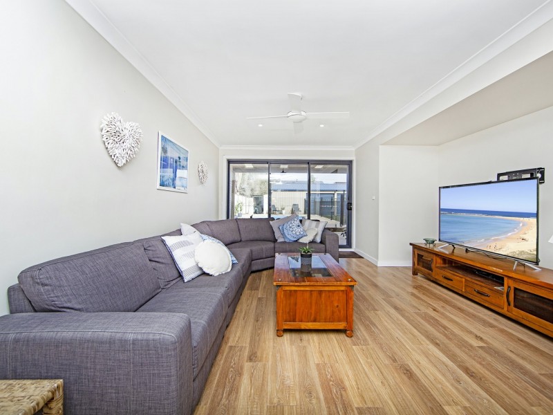 36 Danbury Avenue, Gorokan NSW 2263