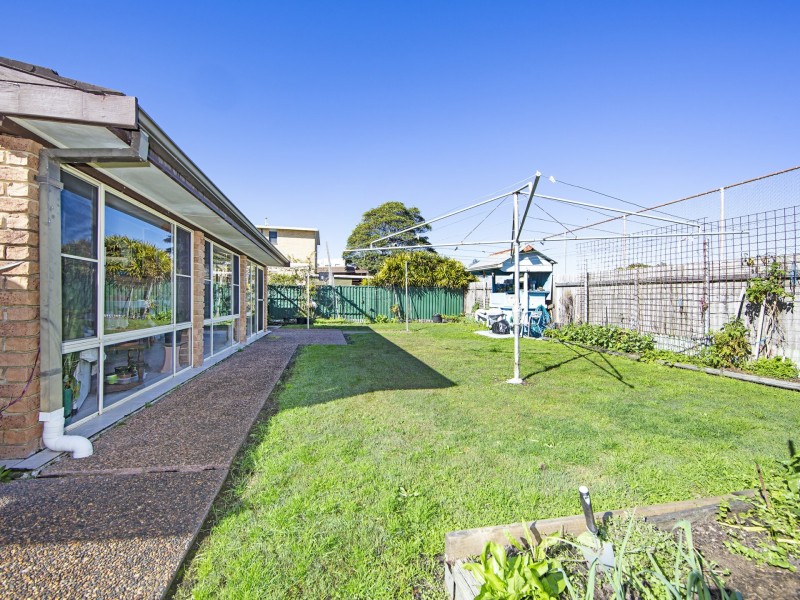 31 Dening Street, The Entrance NSW 2261