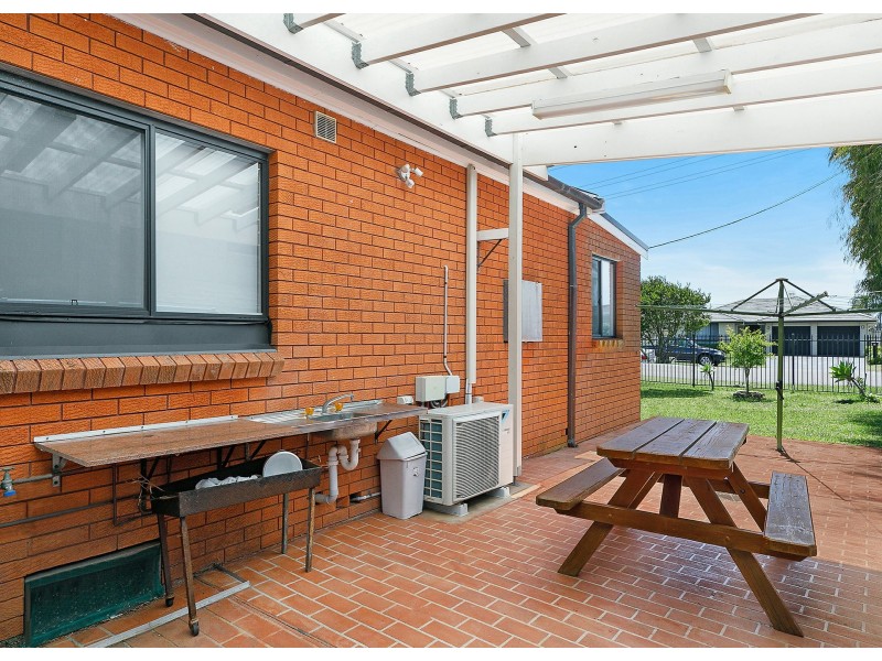 25 Benelong Street, The Entrance NSW 2261