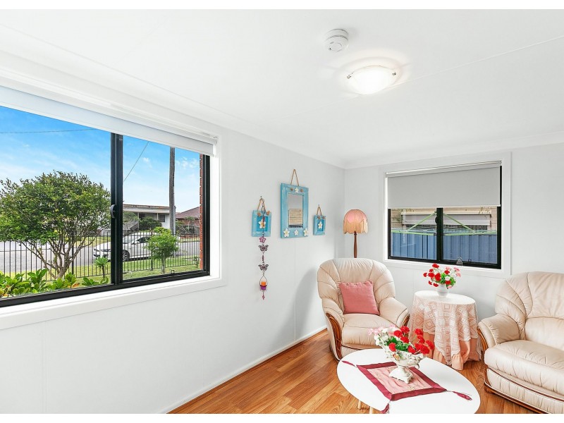 25 Benelong Street, The Entrance NSW 2261