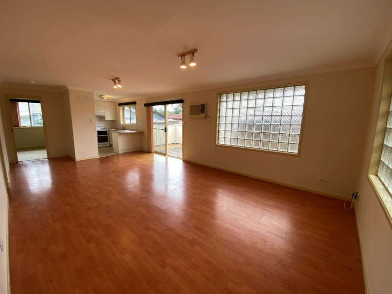 35A St James Avenue, Berkeley Vale NSW 2261