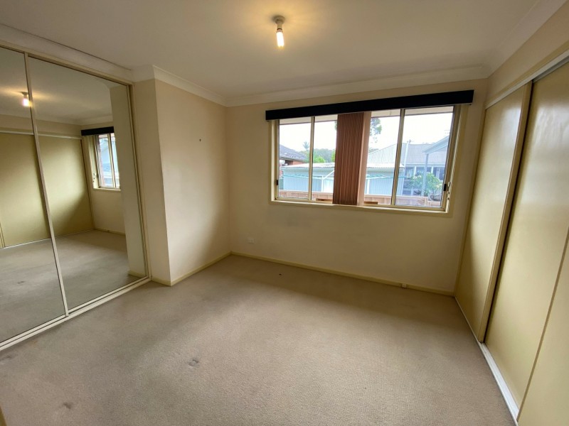 35A St James Avenue, Berkeley Vale NSW 2261