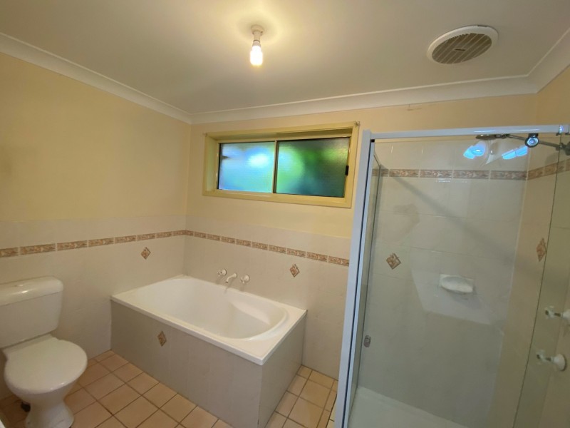 35A St James Avenue, Berkeley Vale NSW 2261