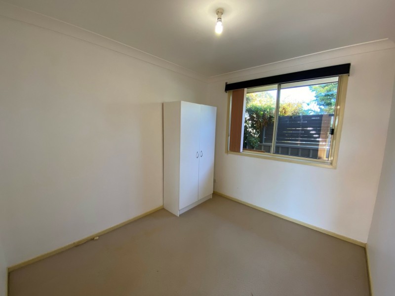 35A St James Avenue, Berkeley Vale NSW 2261