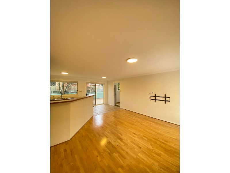 2/43 Warrigal Street, The Entrance NSW 2261
