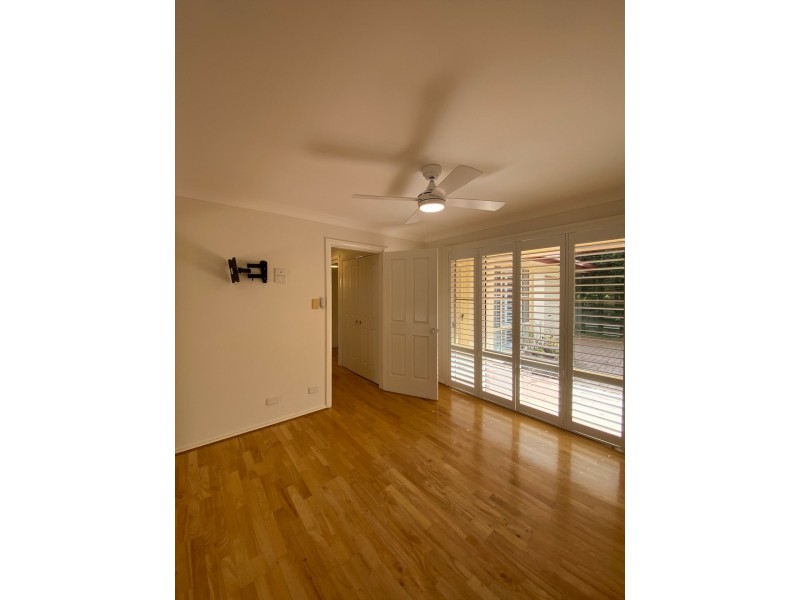 2/43 Warrigal Street, The Entrance NSW 2261