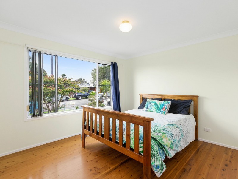 23 Brooke Avenue, Killarney Vale NSW 2261