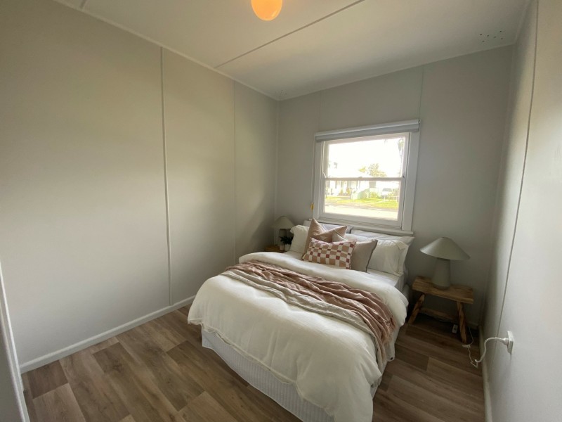 1/2 Elsiemer Street, Long Jetty NSW 2261