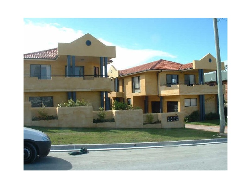 3/138-140 Stella Street, Toowoon Bay NSW 2261