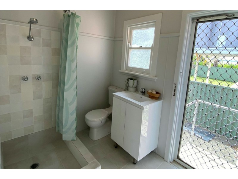 2 Elsiemer Street, Long Jetty NSW 2261