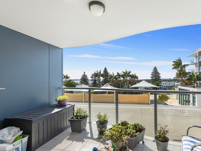 535/18 Coral Street, The Entrance NSW 2261