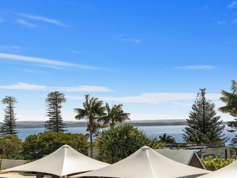 535/18 Coral Street, The Entrance NSW 2261