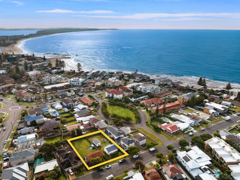 141 & 143 Ocean Parade, Blue Bay NSW 2261