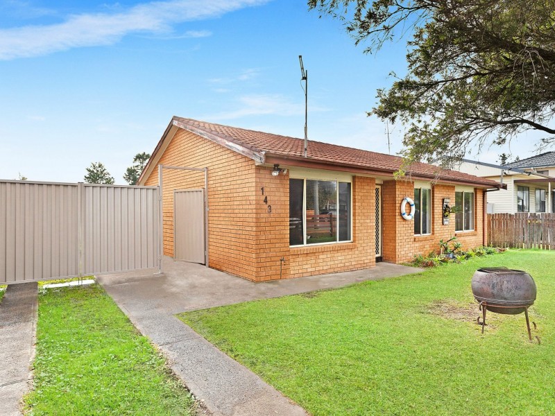 141 & 143 Ocean Parade, Blue Bay NSW 2261