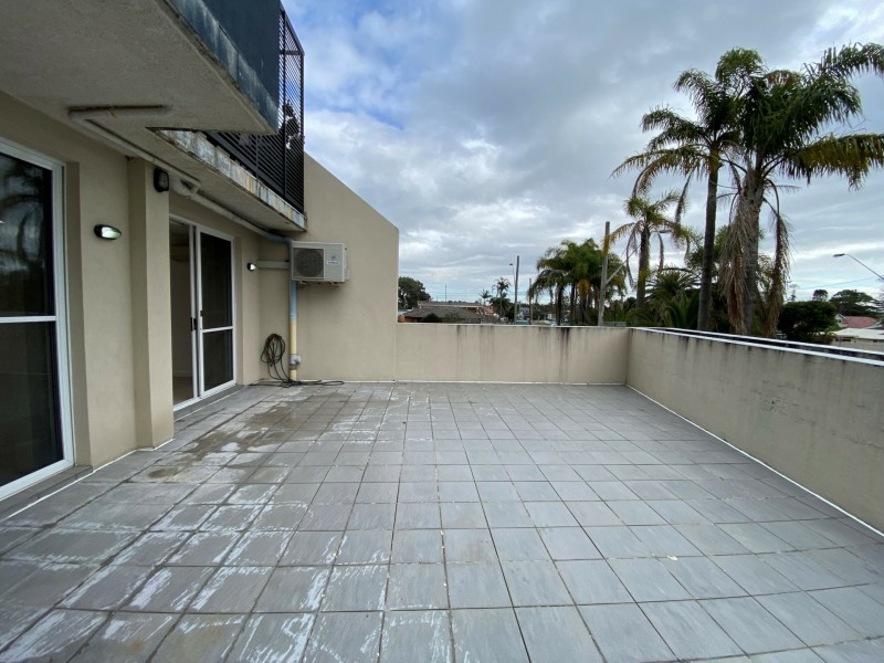 2/23-25 Coral Street, The Entrance NSW 2261