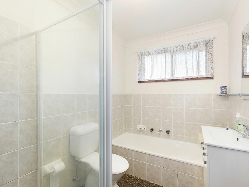 1/123 Kerry Crescent, Berkeley Vale NSW 2261
