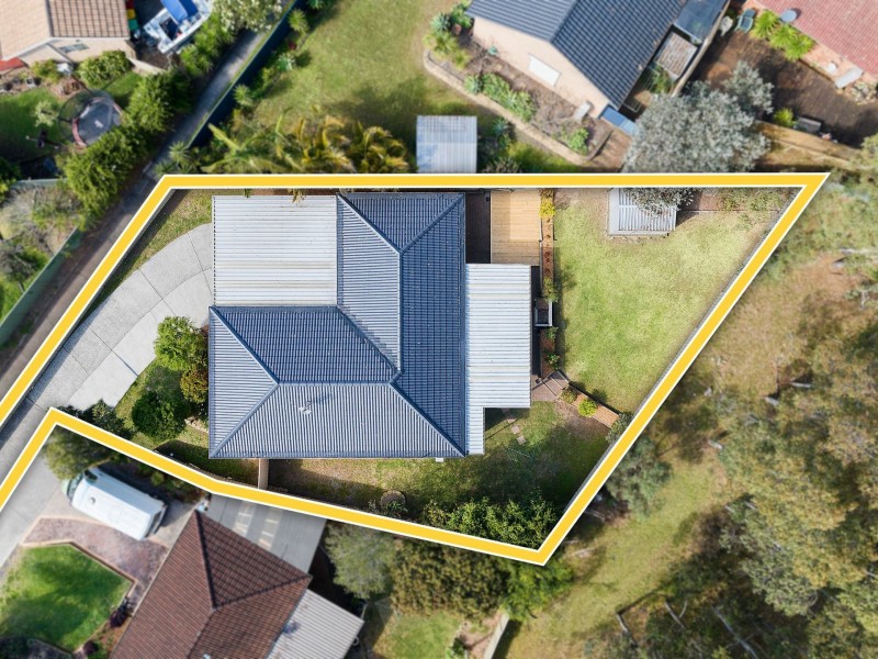 13 Farnol Place, Watanobbi NSW 2259
