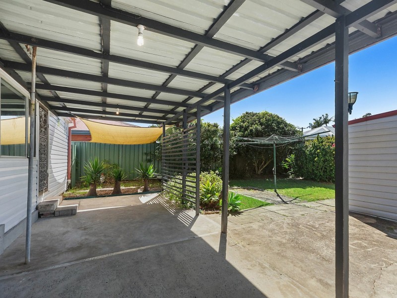 1 Brogden Road, The Entrance North NSW 2261