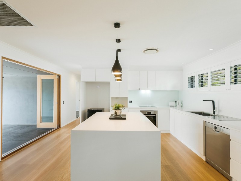 15 Warrigal Street, The Entrance NSW 2261