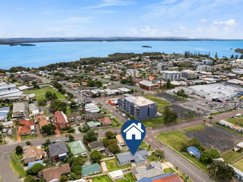 15 Warrigal Street, The Entrance NSW 2261