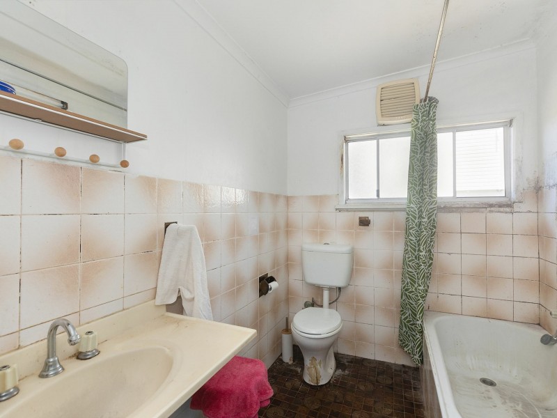 51 Scenic Drive, Budgewoi NSW 2262