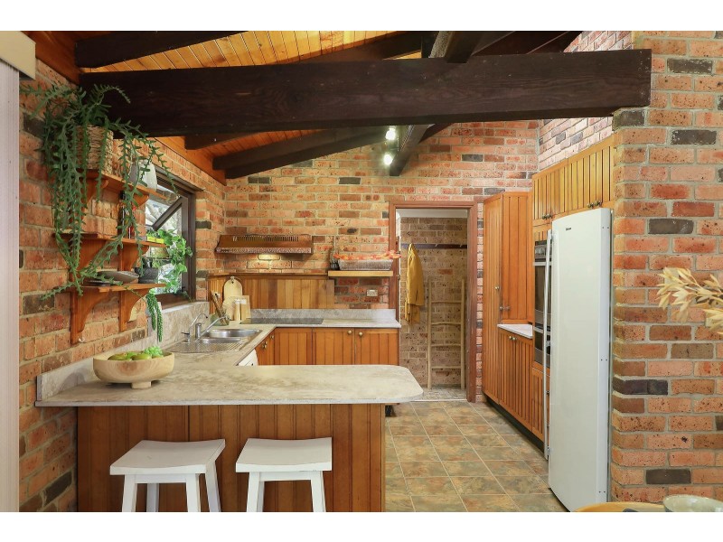 590 The Entrance Road, Wamberal NSW 2260