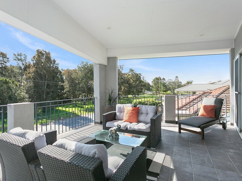 15 Tuggerah Parade, The Entrance NSW 2261
